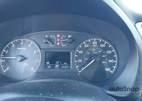 2015 Nissan Sentra S z USA, uszkodzony, nr VIN 3N1AB7AP9FY377396